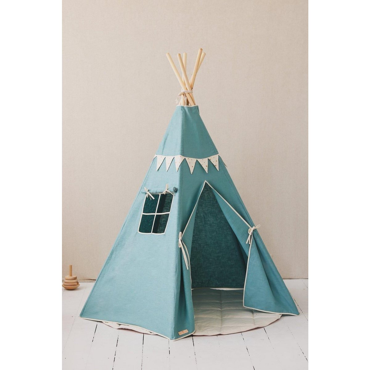 Tipi-tent "Gold Star" met guirlande