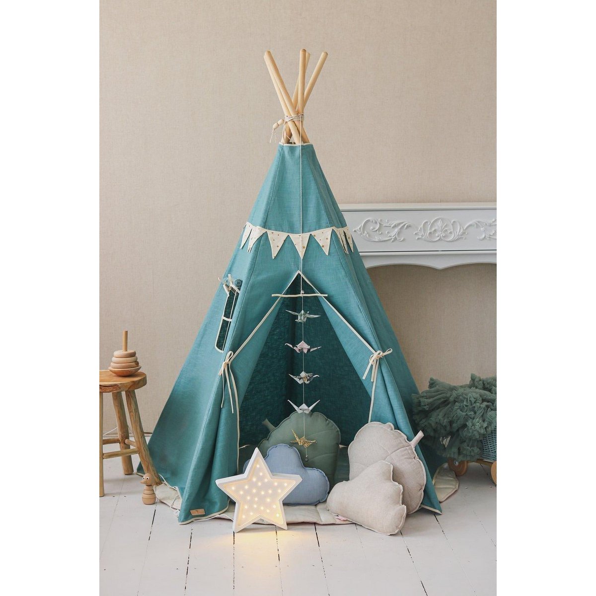 Tipi-tent "Gold Star" met guirlande