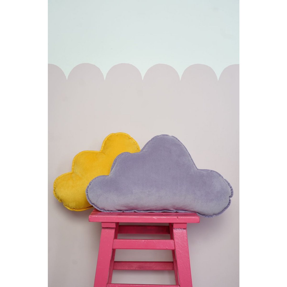 Velvet Wolkenkussen voor babykamer "Honing"