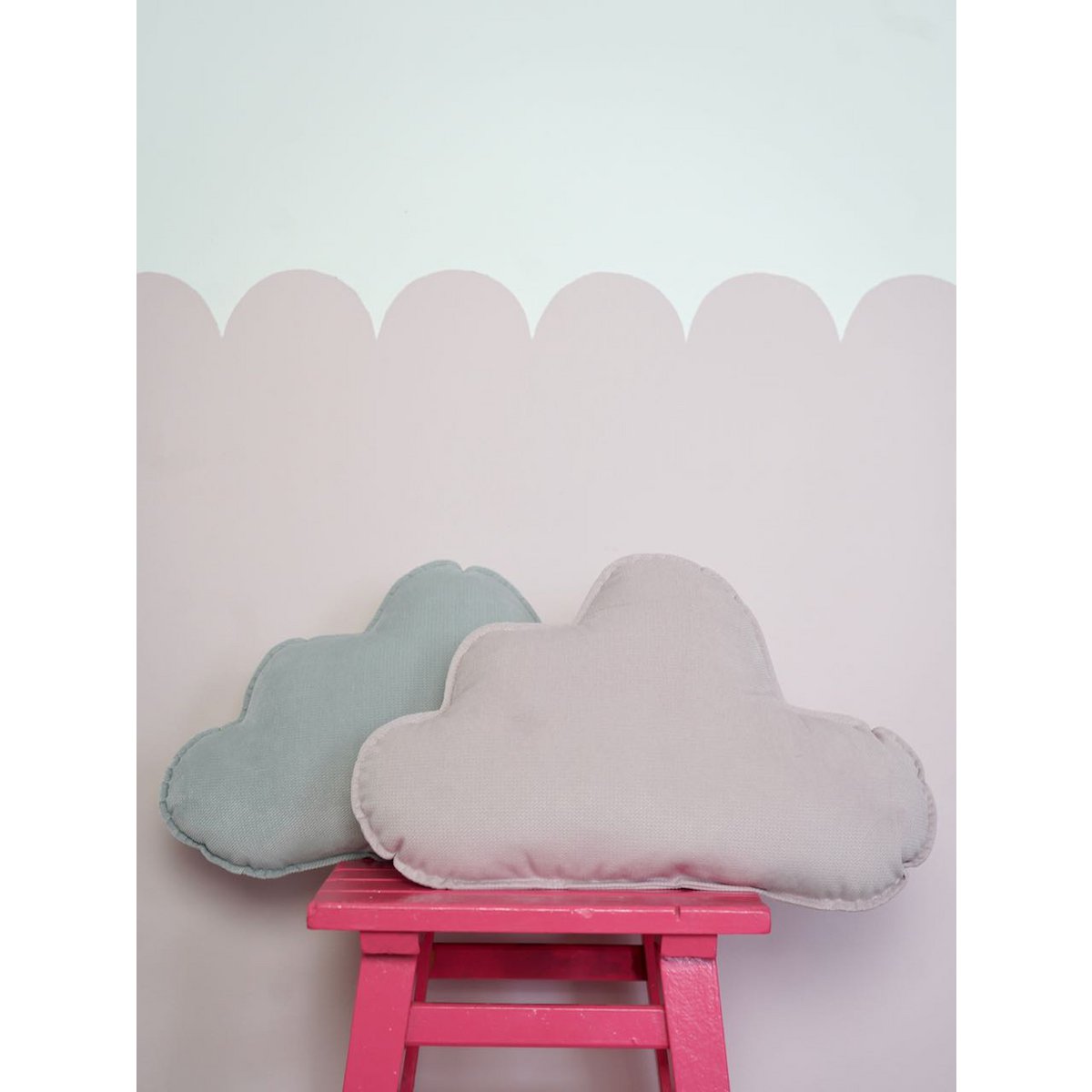 Velvet Wolkenkussen voor babykamer "Poederroze"