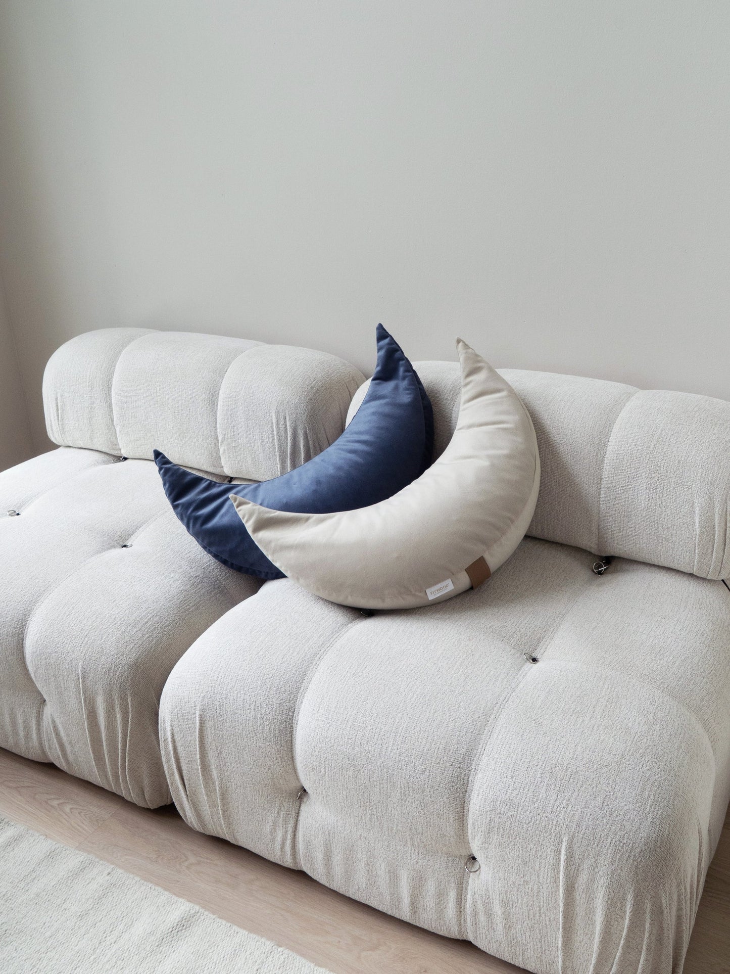 Voedingskussen maan KUU | 2 kleuren