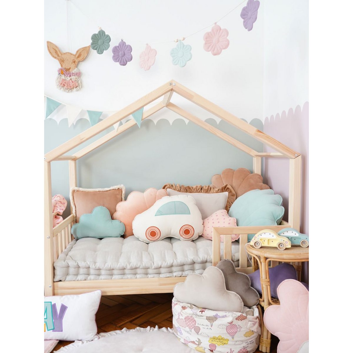 Velvet Wolkenkussen voor babykamer "Mint"