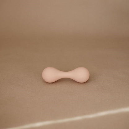 MUSHIE hochet Silicone - Blush 