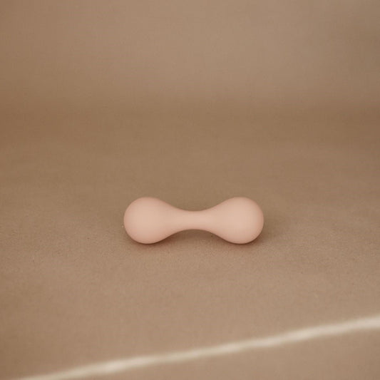 MUSHIE hochet Silicone - Blush 